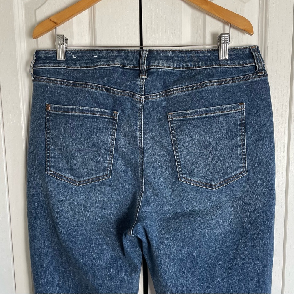 Chico's Define Me Flare Denim Jeans Women’s 16 Blue Wide Leg Cotton Boho Western - Picture 7 of 15